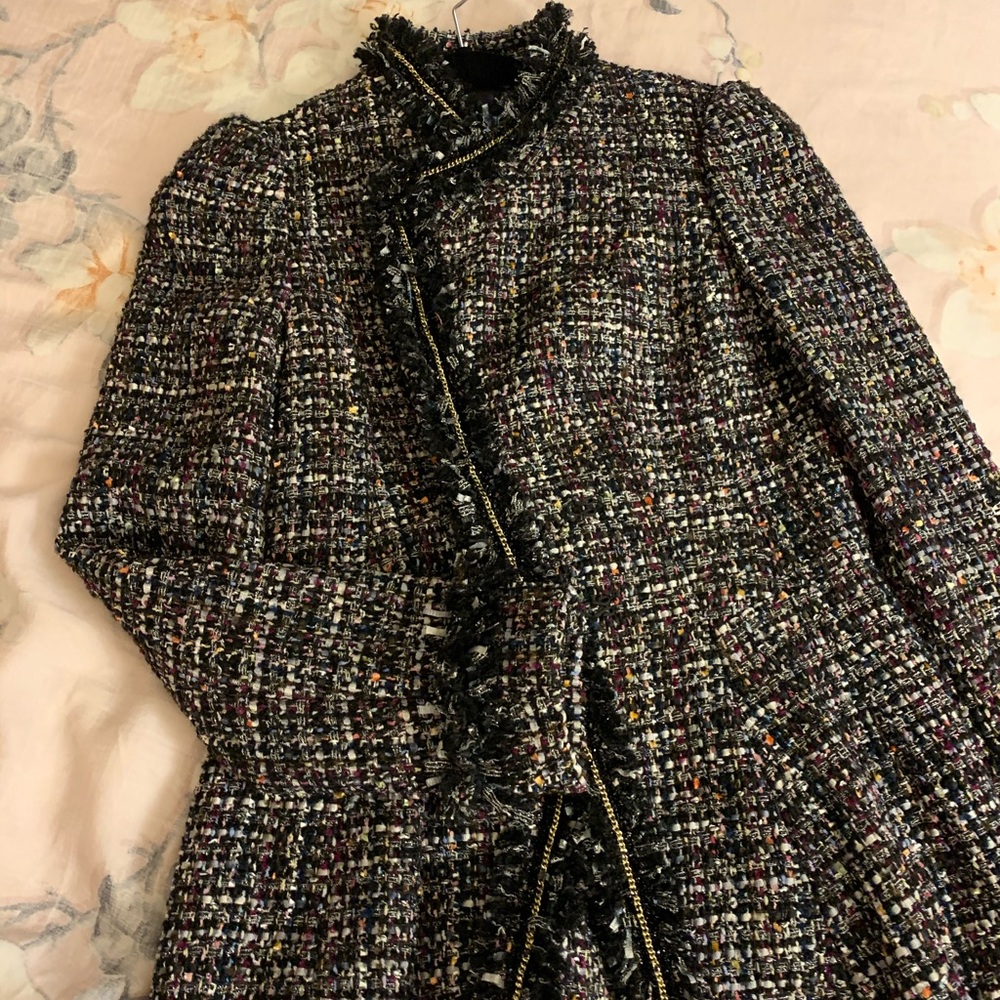 Super feminine and stylish jacket